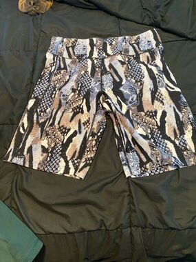 Calvin Klein Black Snake-Trim Bike Shorts size XL